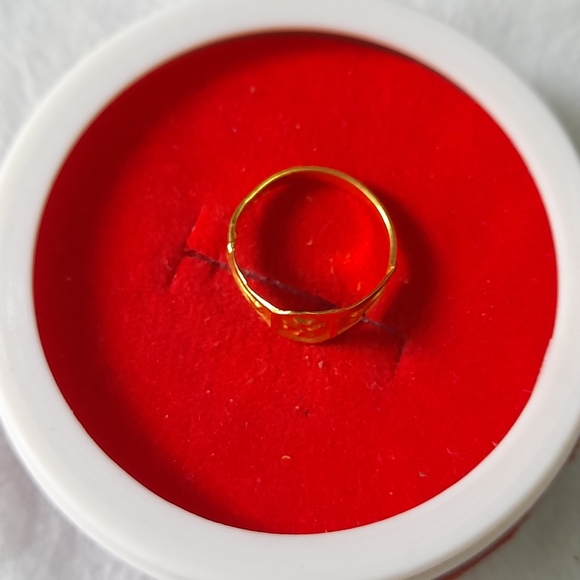 Beautiful new born babies ring - Picture 5 of 11